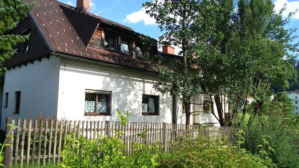 Haus Ruf Apartment Уиндишгарстен Екстериор снимка