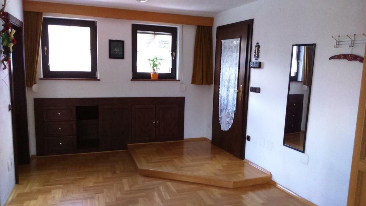 Haus Ruf Apartment Уиндишгарстен Екстериор снимка