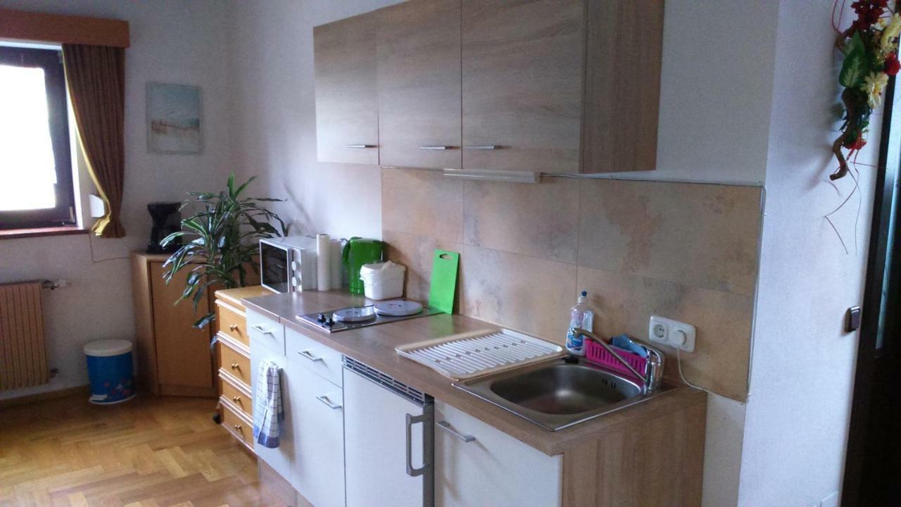 Haus Ruf Apartment Уиндишгарстен Екстериор снимка